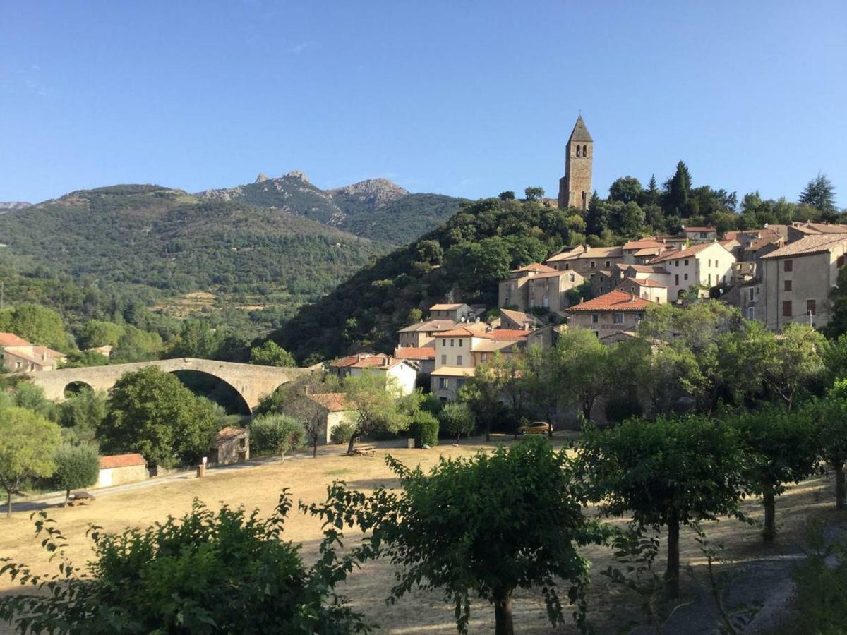 Le Diable Par La Queue Vila Olargues Exterior foto